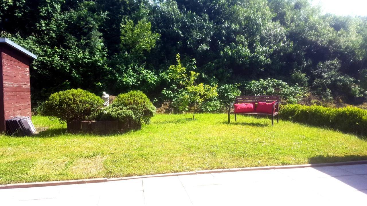 Grüner Garten Wilhelmshaven Exterior foto